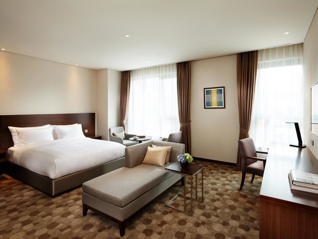 Deluxe Double room LOTTE City Hotel Ulsan