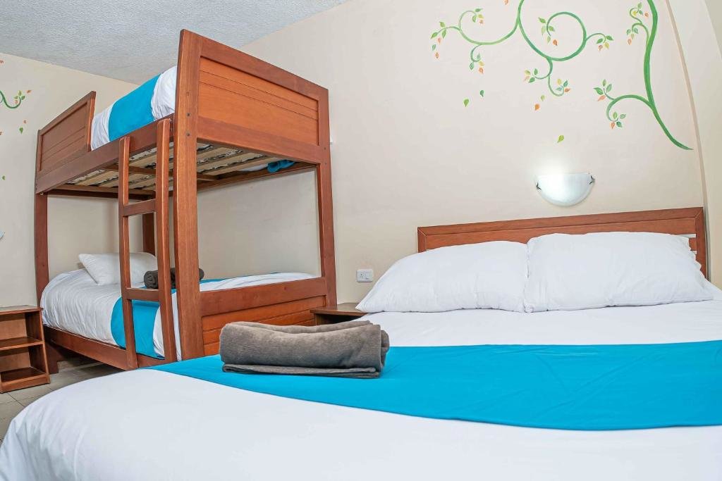 Standard Triple room Hotel Tungurahua