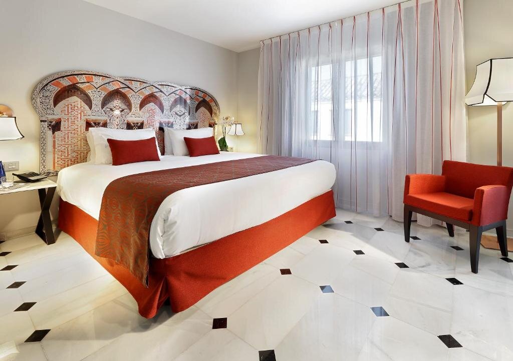 Двухместный номер With Extra Bed Eurostars Conquistador Hotel