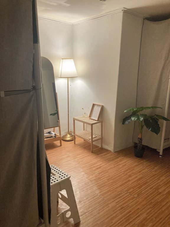 Кровать в общем номере (женский номер) Yakorea Hostel Dongdaemun