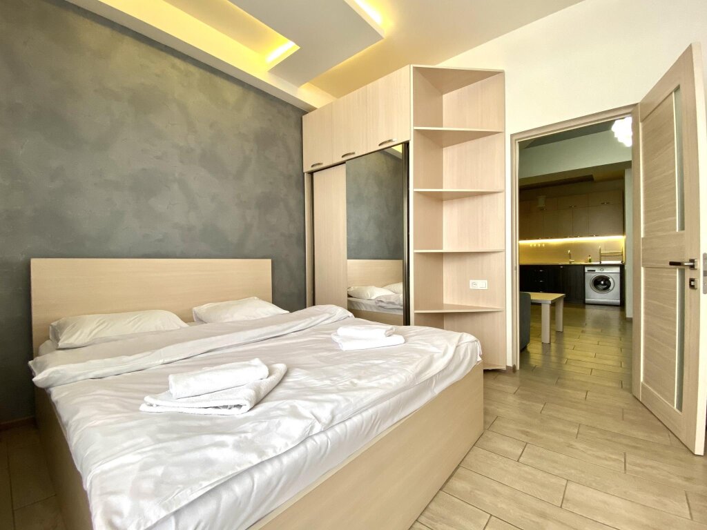 Standard Apartment 2 Schlafzimmer mit Balkon Stay Inn on Tsitsernakaberdskoe highway 1/2