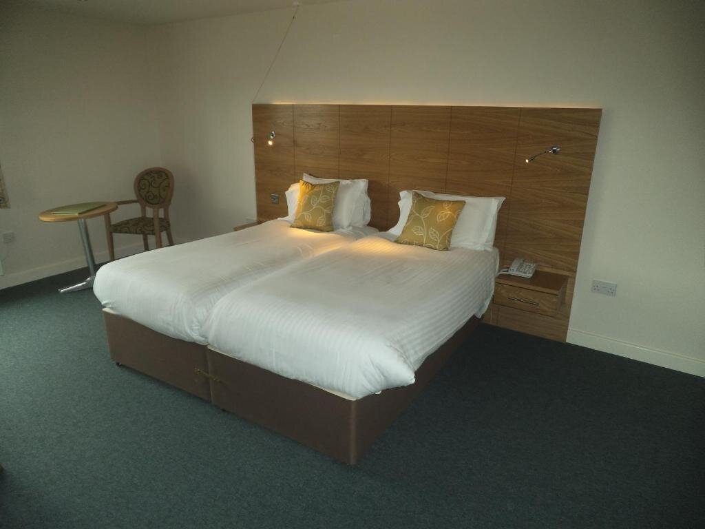 Standard Doppel Zimmer Croyde Bay Hotel or Self Catering