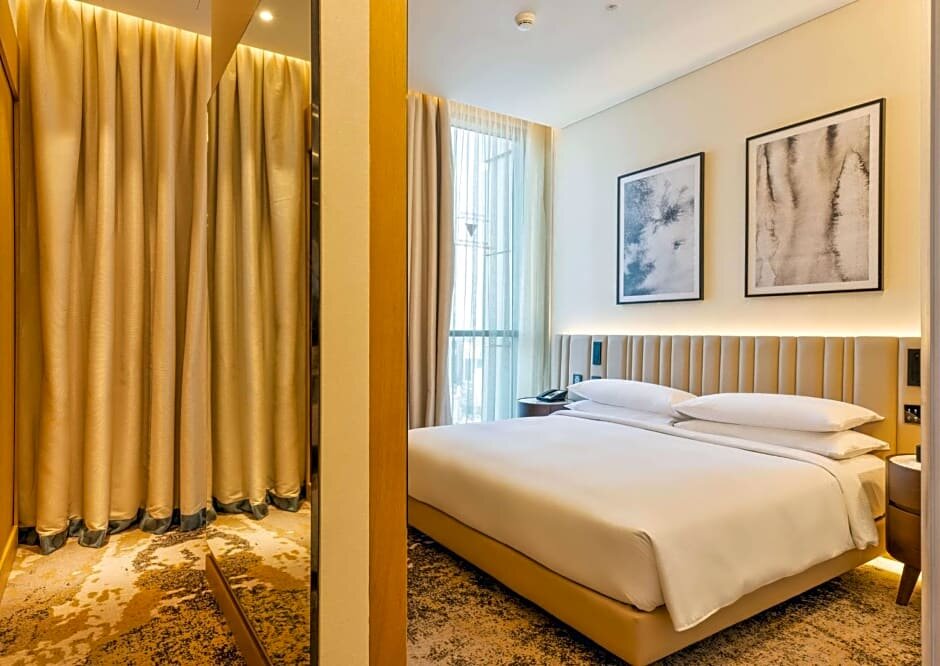 Двухместный люкс Superior c 1 комнатой с видом на море Embassy Suites By Hilton Doha Old Town