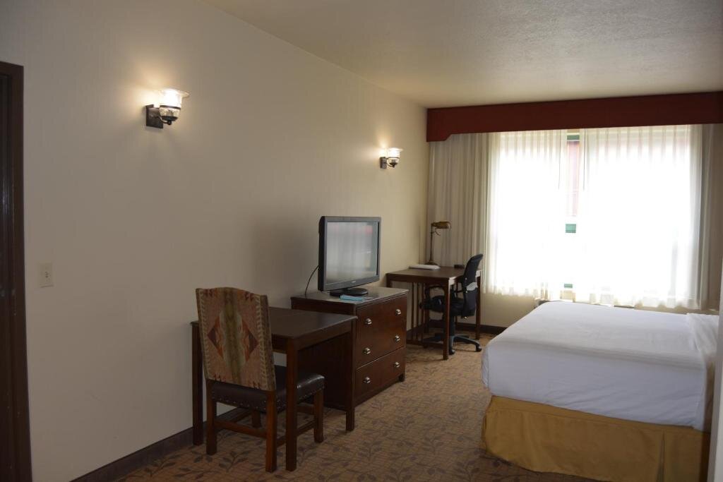 Suite 2 dormitorios Holiday Inn Express Springdale - Zion National Park Area, an IHG Hotel