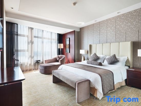 Deluxe suite Xinhua Jianguo Hotel