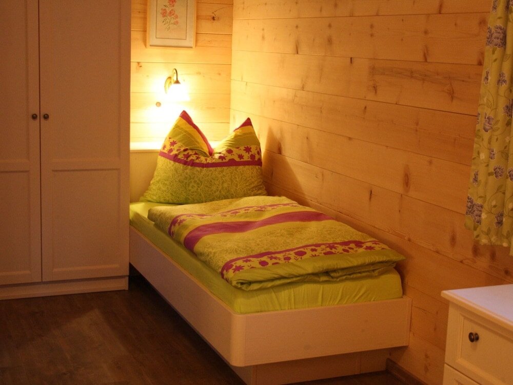 Коттедж с балконом Comfortable Cottage near Ski Area in Leogang