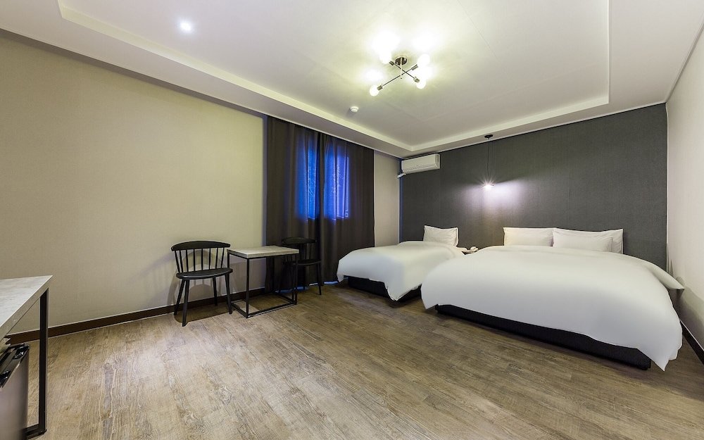 Standard Doppel Zimmer Jeongju Ochang Hotel Bom