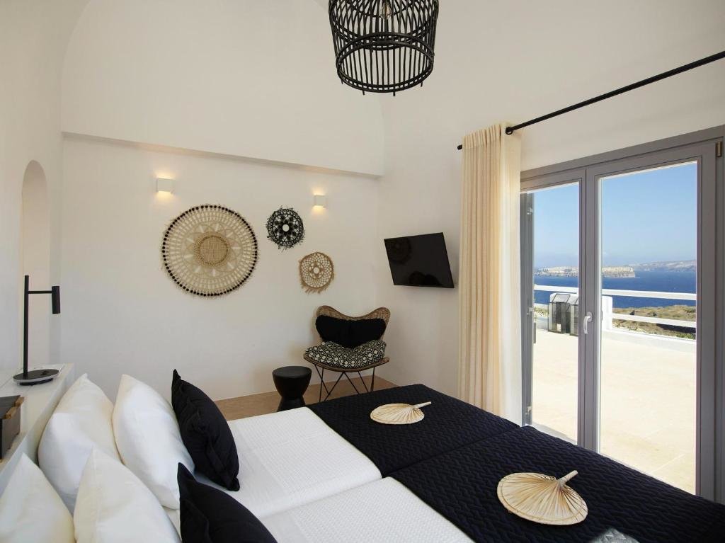 Suite Absolute Paradise Santorini- Adults Only