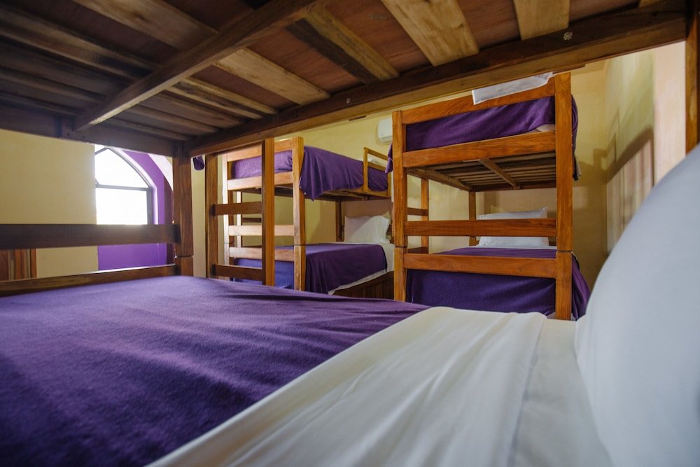 Кровать в общем номере Casa Anaya Hotel