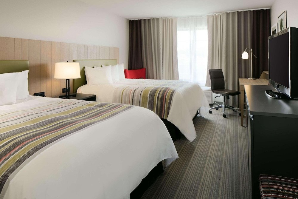 Standard Vierer Zimmer Country Inn & Suites