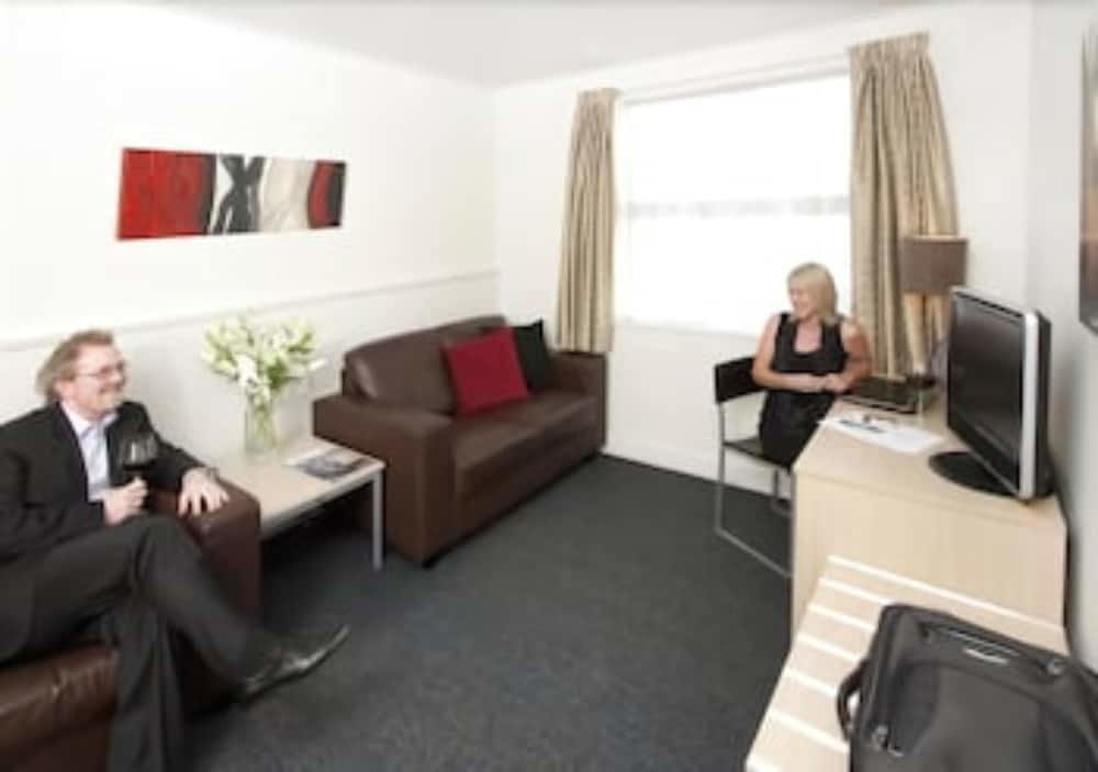 Семейные апартаменты с 2 комнатами Quest Dunedin Serviced Apartments