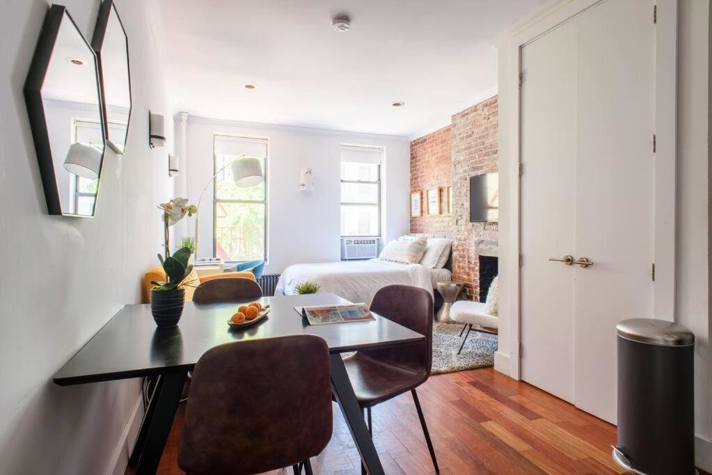 Appartement 24-10  Studio  in Prime Gramercy WD in Unit