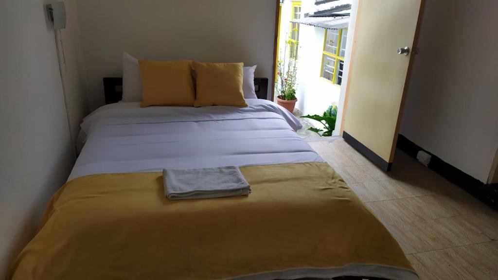 Standard Single room Galapagos Natural Life Hostel