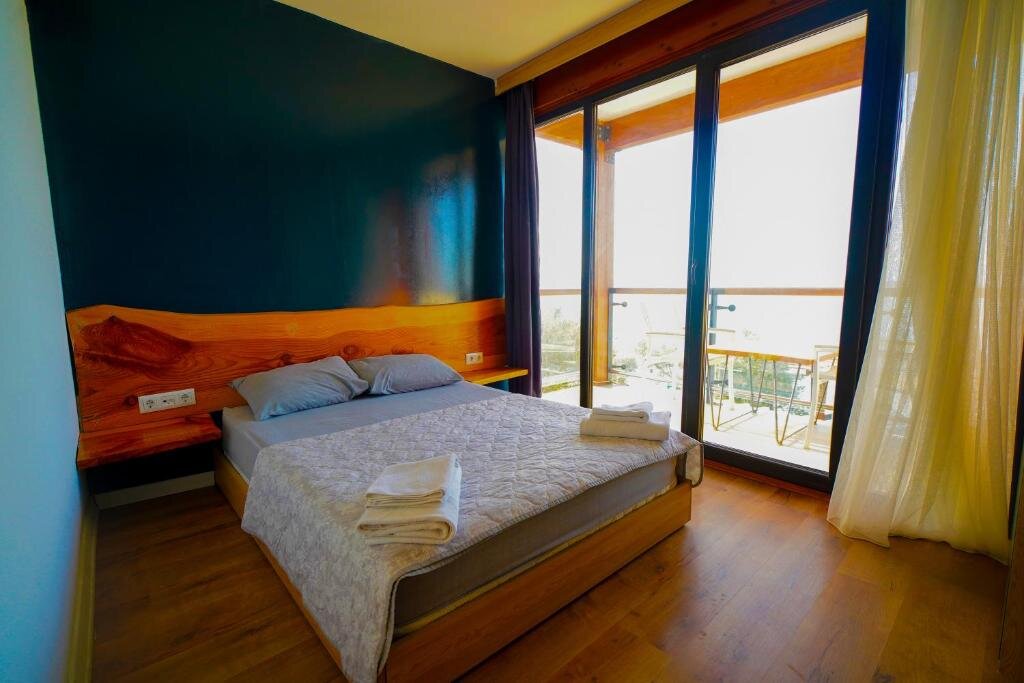Standard Double room with balcony and with sea view QCUNDA OTEL