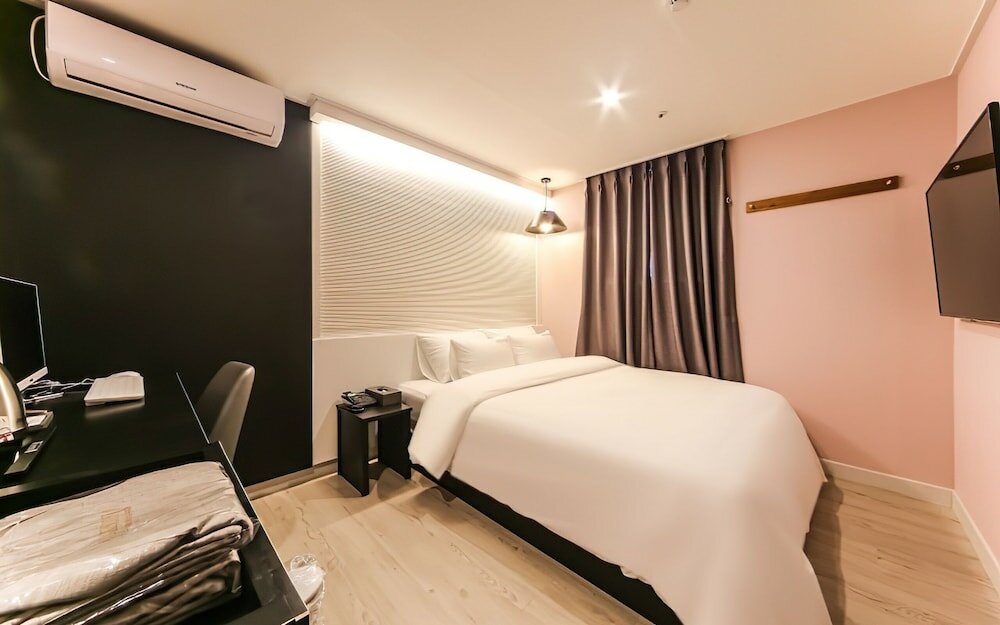 Standard Zimmer Maximum Hotel