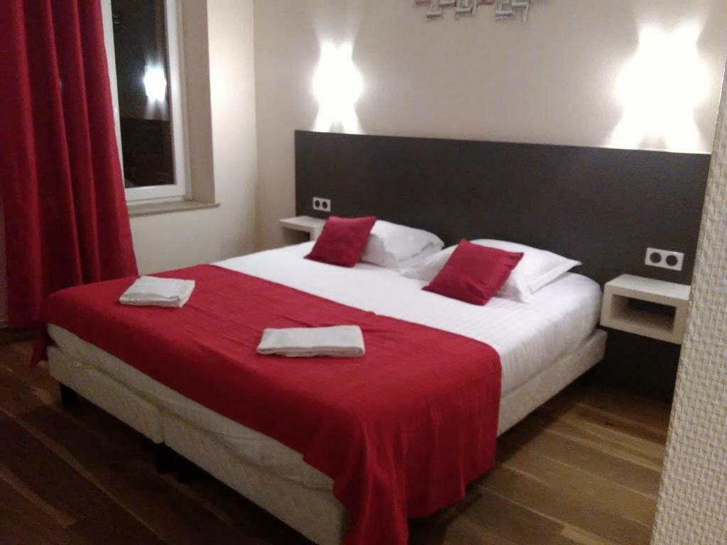 Standard room Hôtel Le Provençal