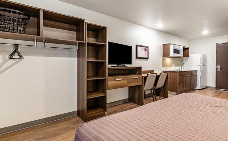 Люкс WoodSpring Suites Indianapolis Airport South