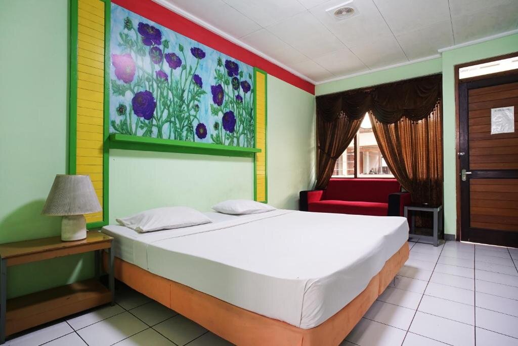 Двухместный номер Deluxe Hotel Bandung Permai
