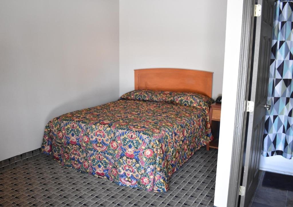 Standard Doppel Zimmer Economy Inn & Suites