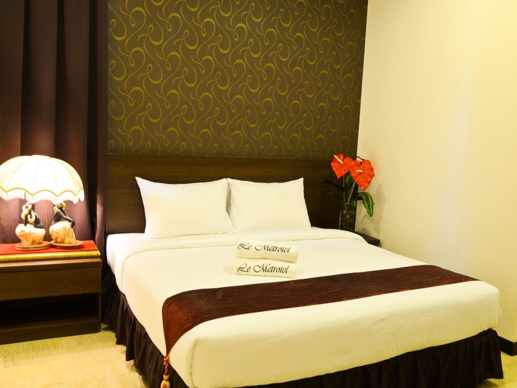 Superior Double room Le Metrotel