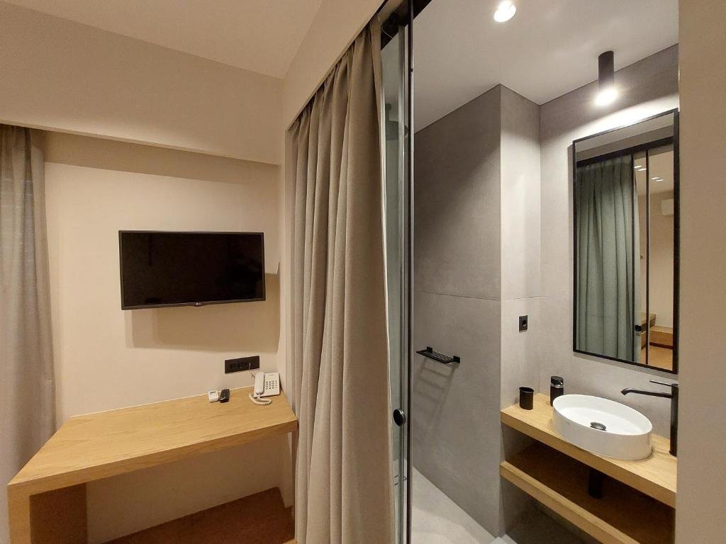 Standard room Theofilos City Hotel