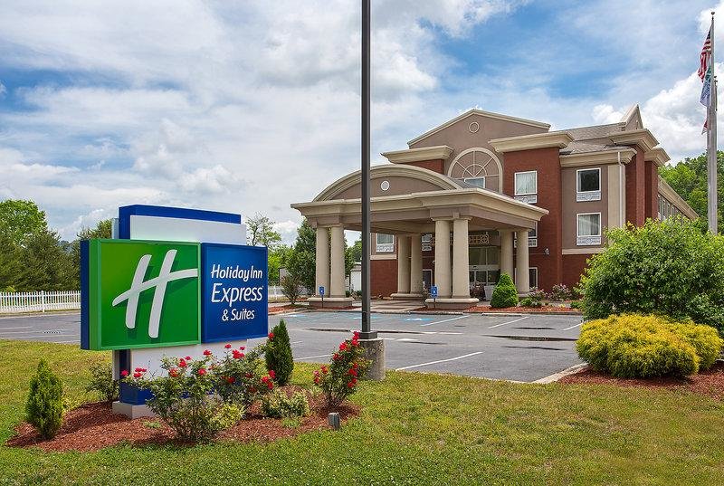 Standard Single room Holiday Inn Express Hotel & Suites Murphy, an IHG Hotel