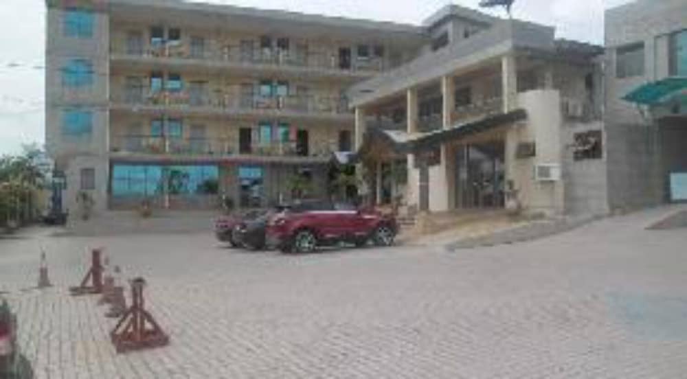 Luxurious Sunset Hotel in Kumasi 3* Kumasi, Ghana. Reserve el Luxurious ...