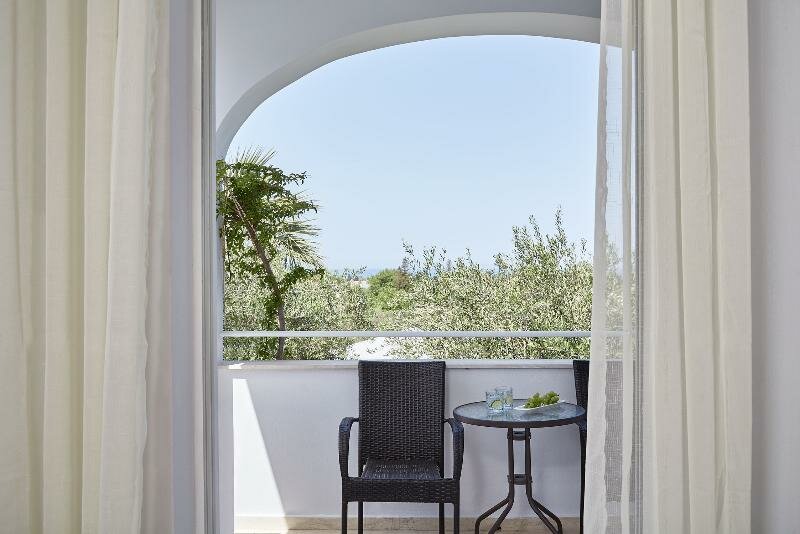 Standard Doppel Zimmer mit Gartenblick Mr and Mrs White Corfu Couples Retreat Adults Only