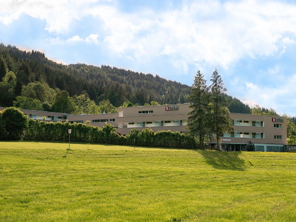 Номер Standard Idyllic Penthouse in Höggen near Ski Slopes with Sauna