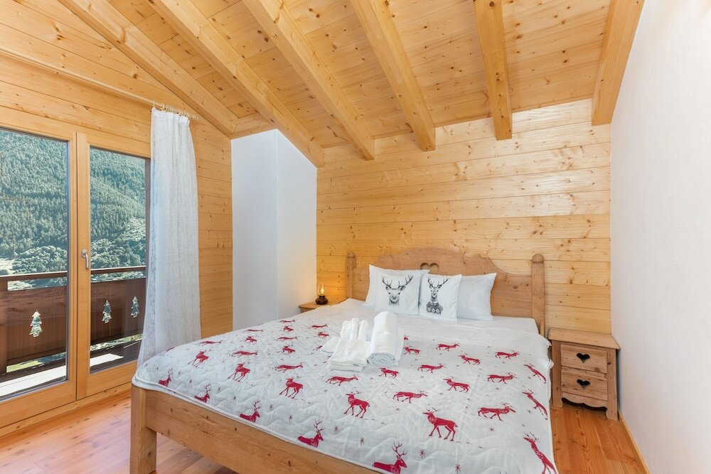 Шале Chalet Le Cerf - NEW Build, Stylish Stay