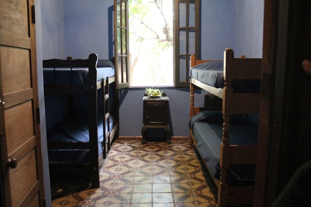 Кровать в общем номере (женский номер) Casa Latina