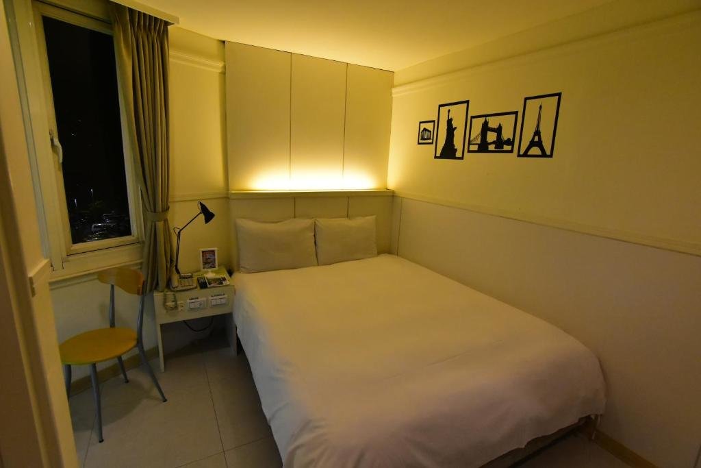 Двухместный номер Economy Kiwi Express Hotel - Zhong Zheng Branch