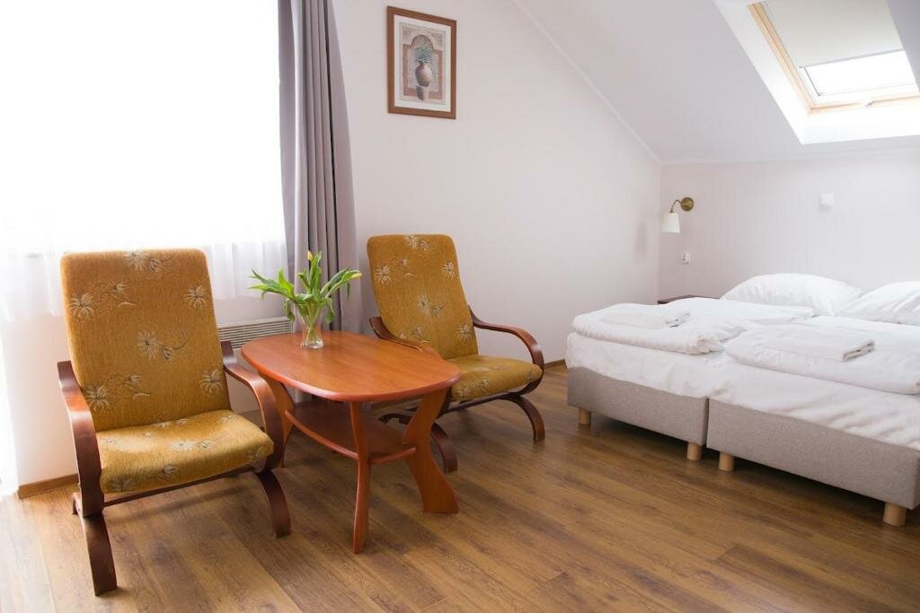 Standard quadruple chambre avec balcon Dom Wczasowy Ventus