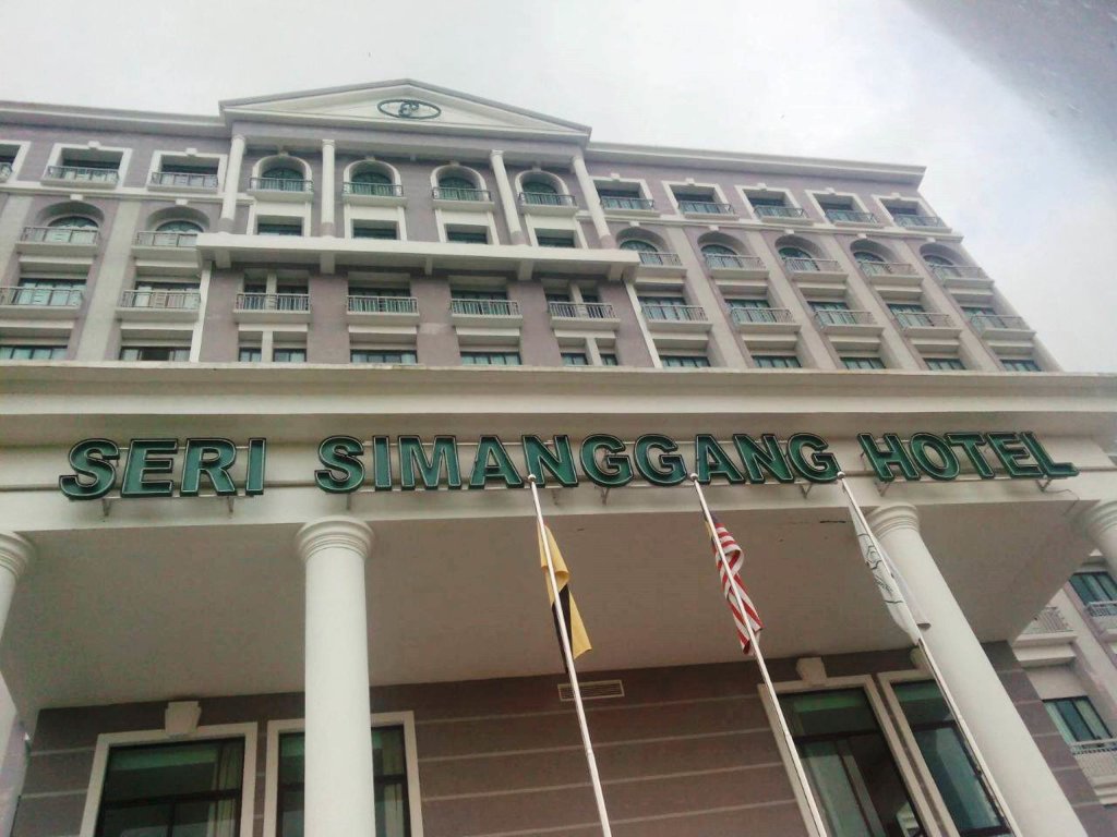 Полулюкс Seri Simanggang Hotel