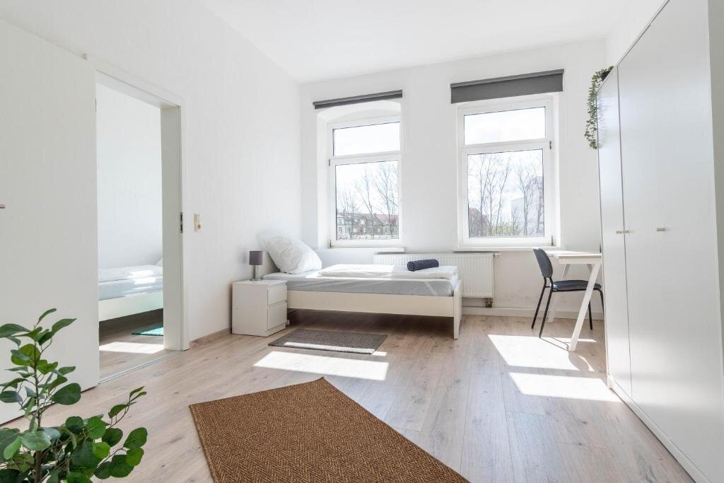 Apartamento Komfortable Monteursunterkunft: 4-Zimmer-Wohnung mit getrennten Betten