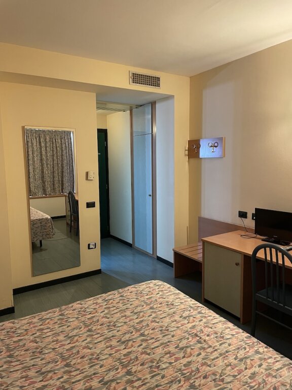 Standard Dreier Zimmer Hotel BB Porto Piombino