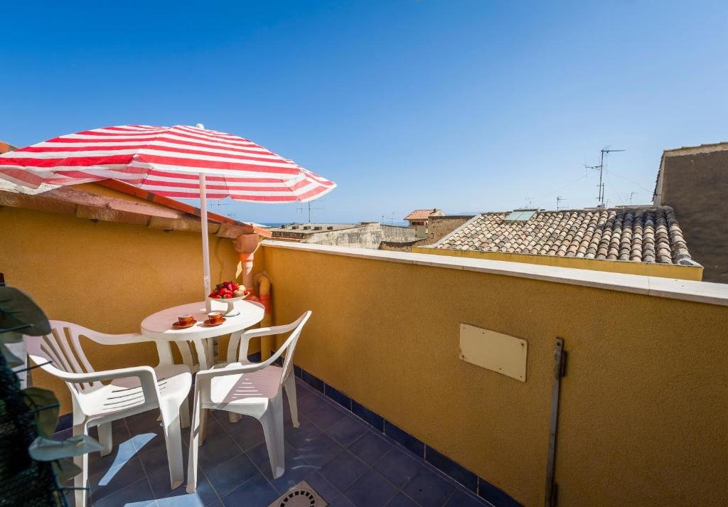 Apartamento con vista al mar Appartamento Mediterraneo
