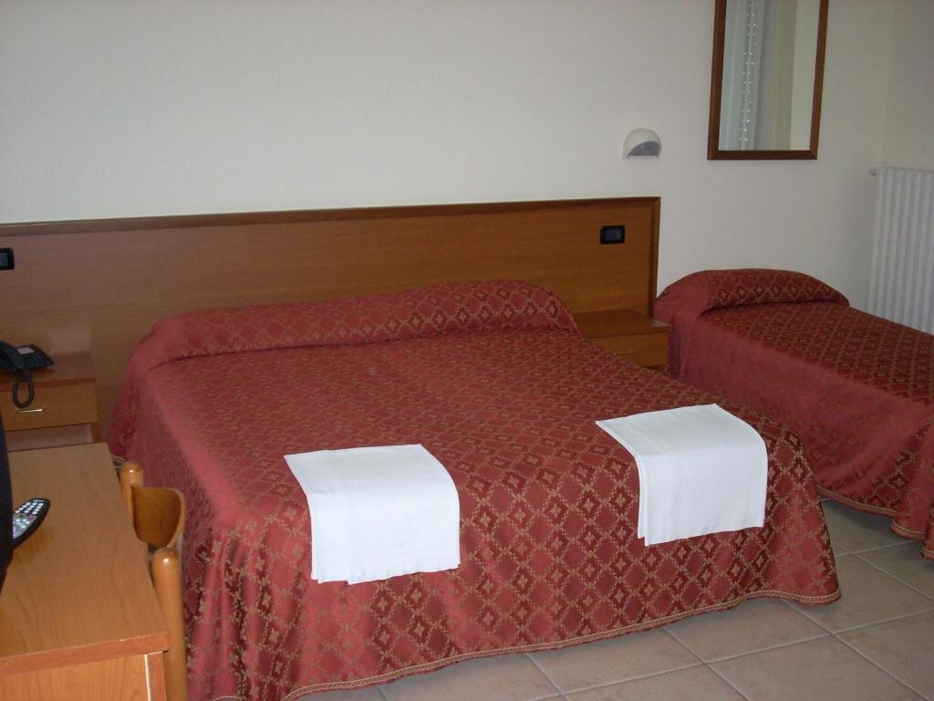Standard quadruple chambre avec balcon Hotel Margherita