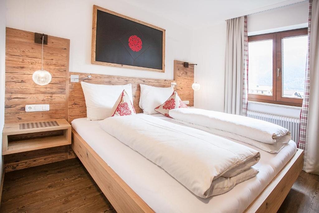 2 Bedrooms Apartment Alpenherz Ferienwohnungen
