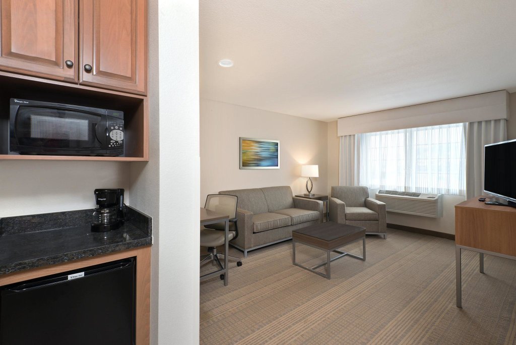 Suite doble Holiday Inn Express Hotel & Suites Fraser Winter Park Area, an IHG Hotel