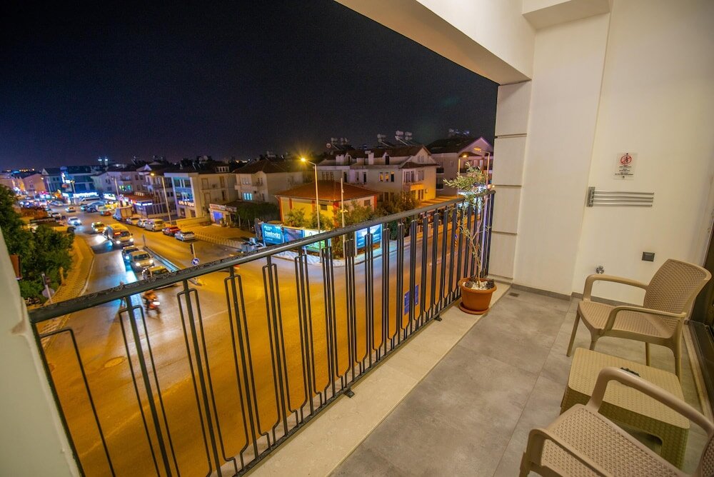Студия Deluxe с балконом и с видом на город Belci City Residence