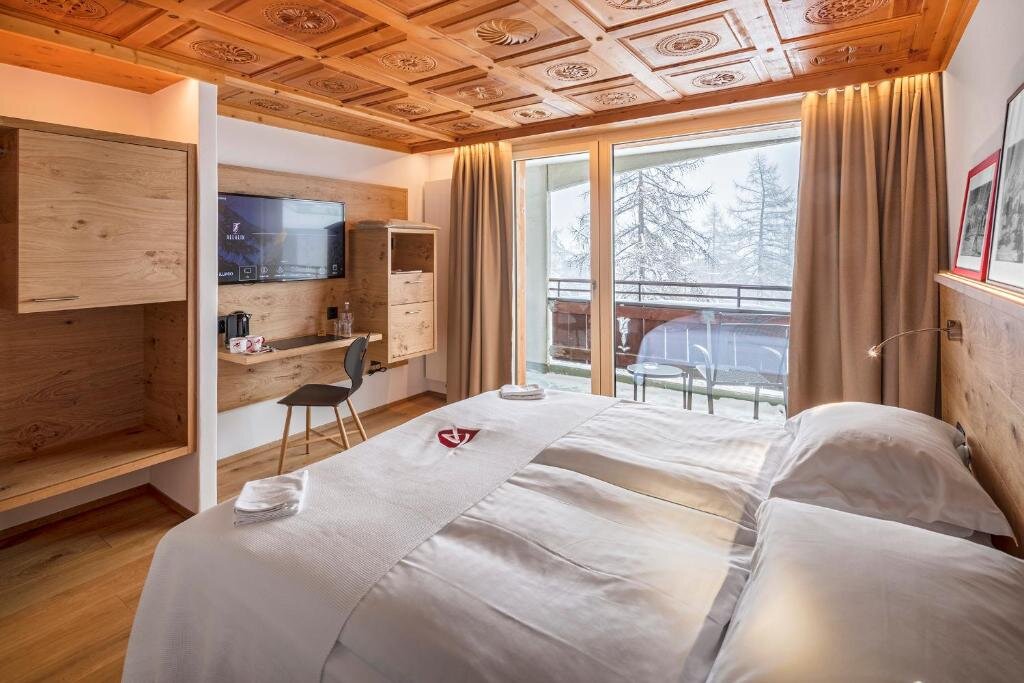 Номер Economy Swiss Alpine Hotel Allalin