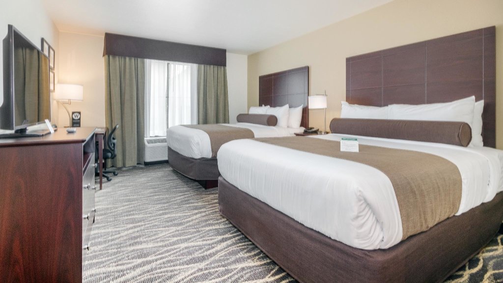 Standard Double room Cobblestone Hotel & Suites - Janesville