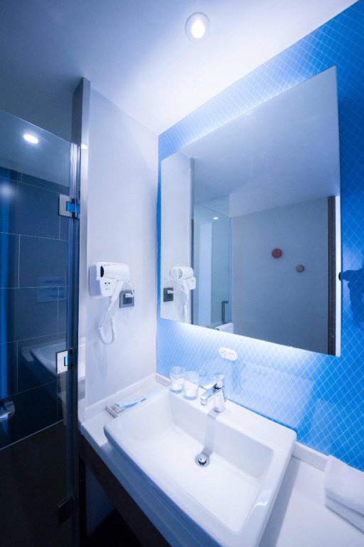 Standard Doppel Zimmer mit Meerblick Holiday Inn Express Sanya Bay, an IHG Hotel