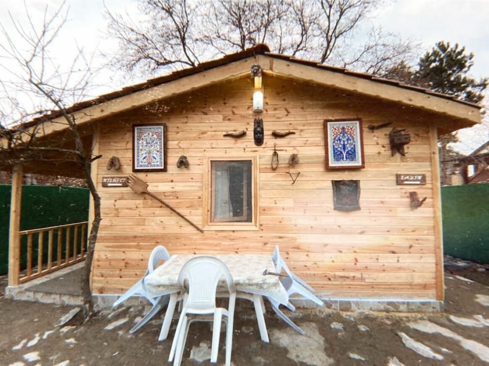 Doppel Hütte mit Gartenblick Bokesoylar Konagi