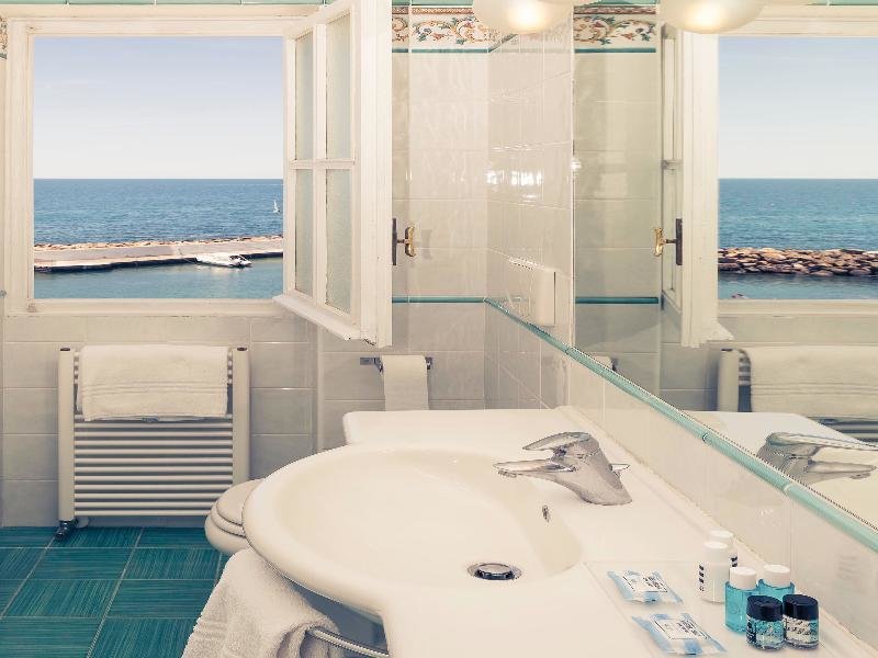 Standard double chambre avec balcon Mercure Civitavecchia Sunbay Park Hotel