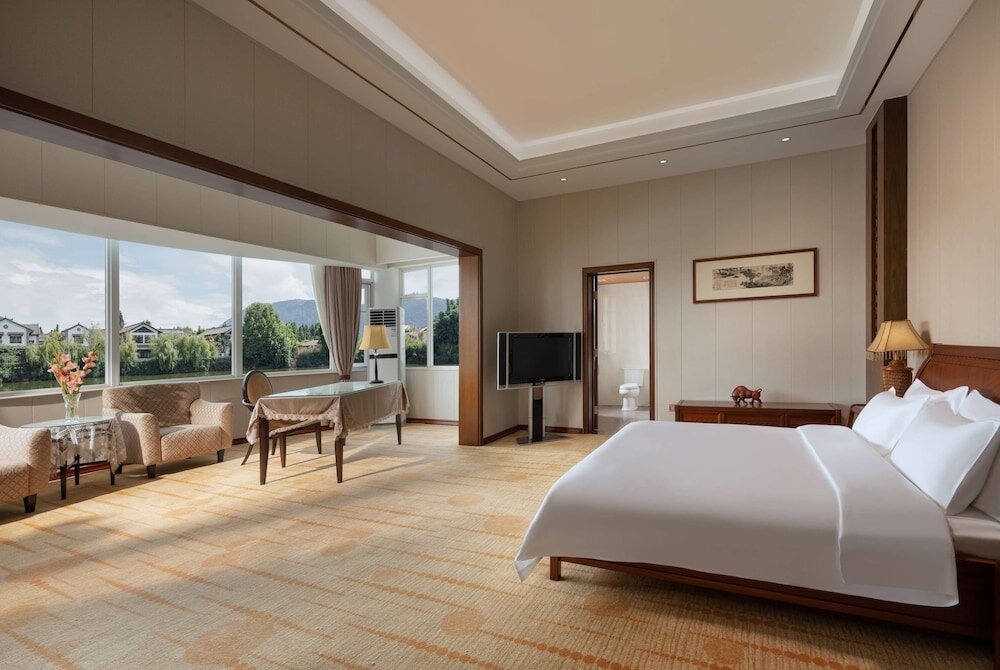 Villa con vista sul lago Howard Johnson by Wyndham LakeView Hotel Kunming
