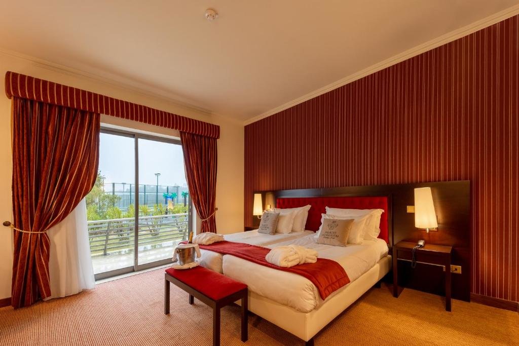 Deluxe double chambre avec balcon et Vue piscine Palacio São Silvestre-Boutique Hotel