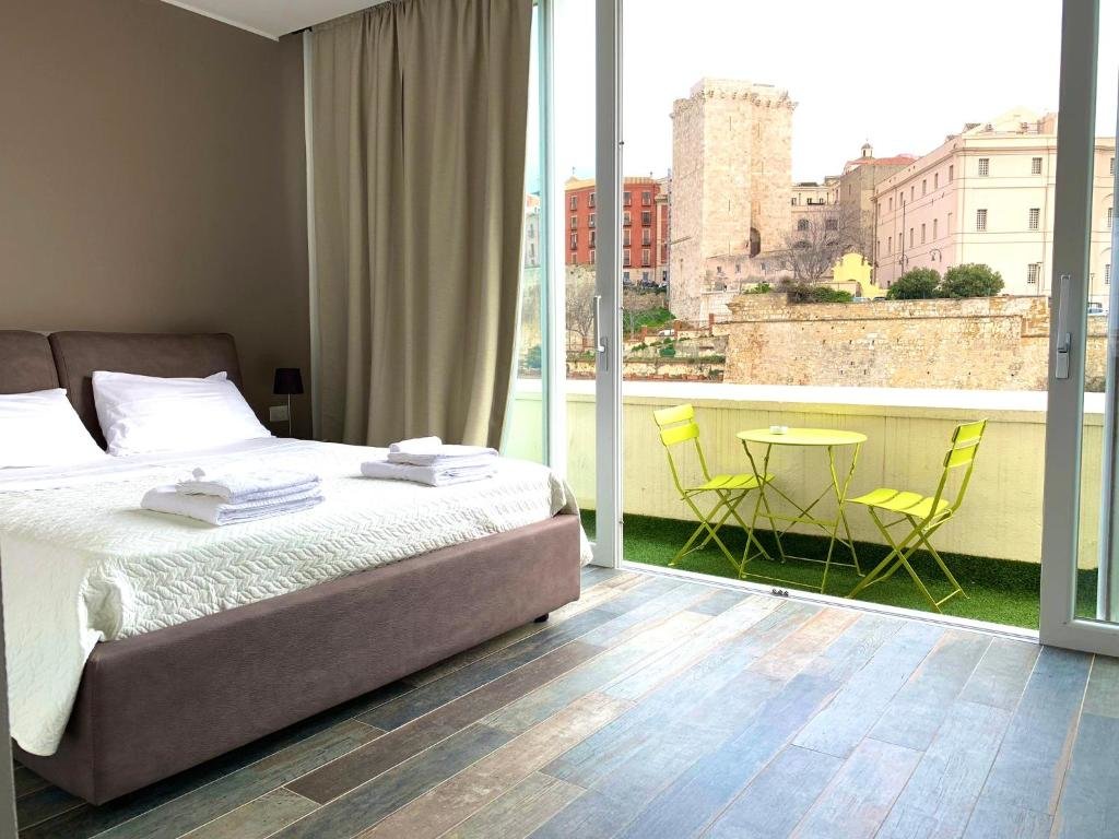 Deluxe double chambre avec balcon Vista Suites - Piazza Yenne