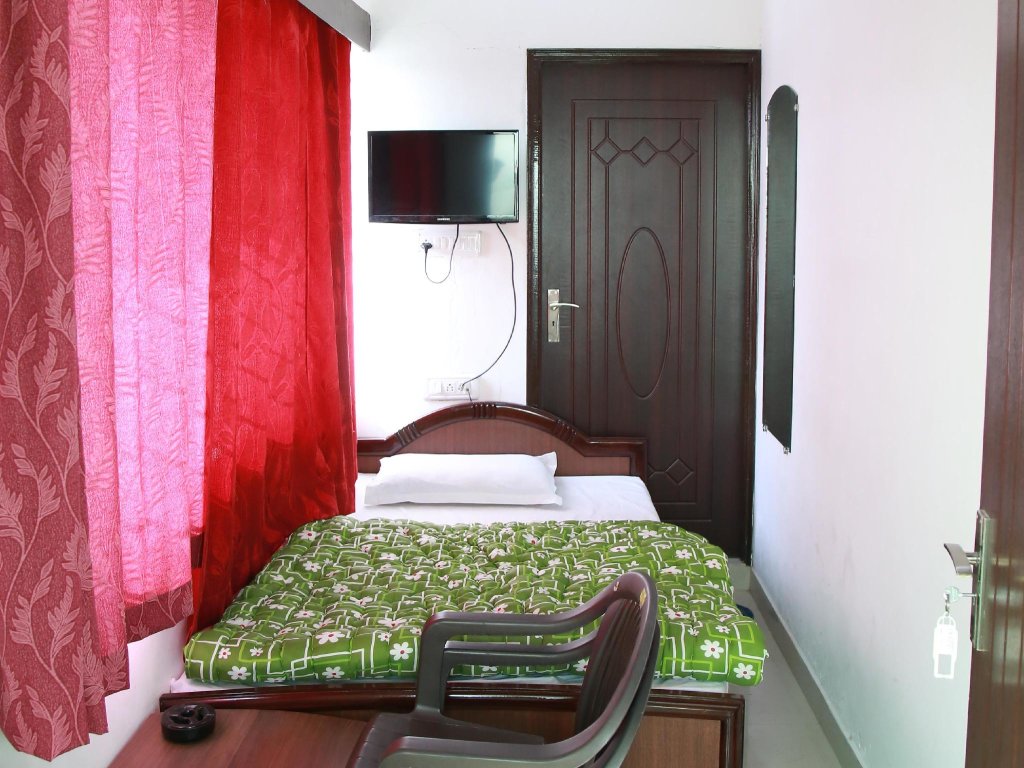 Standard room Hotel Ram Niwas